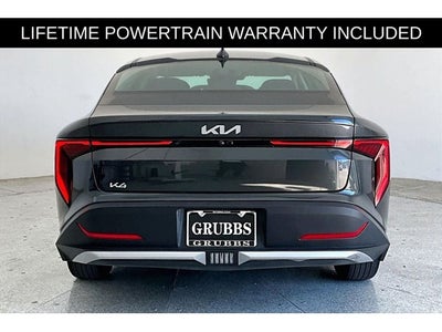 2025 Kia K4 LXS