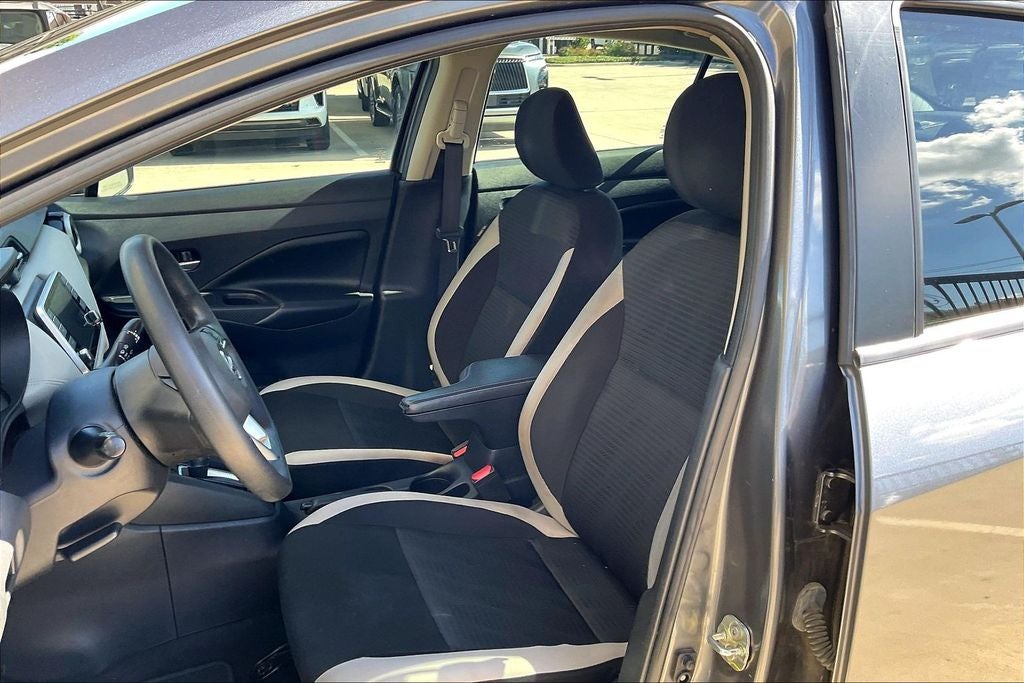 2020 Nissan Versa 1.6 SV