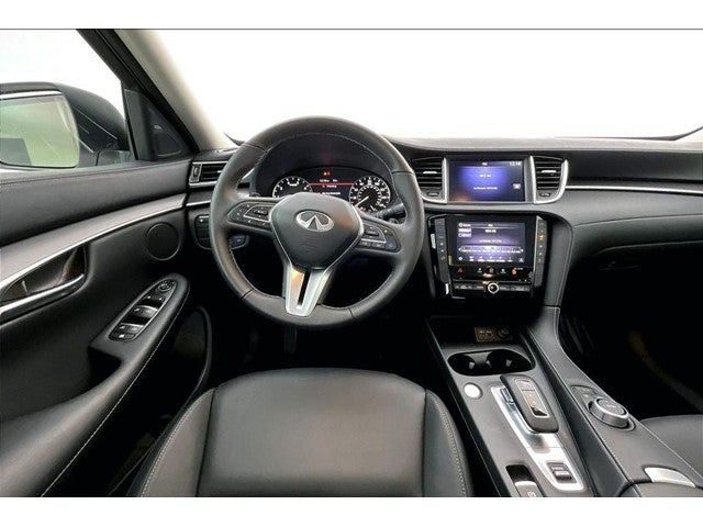 2025 INFINITI QX50 PURE