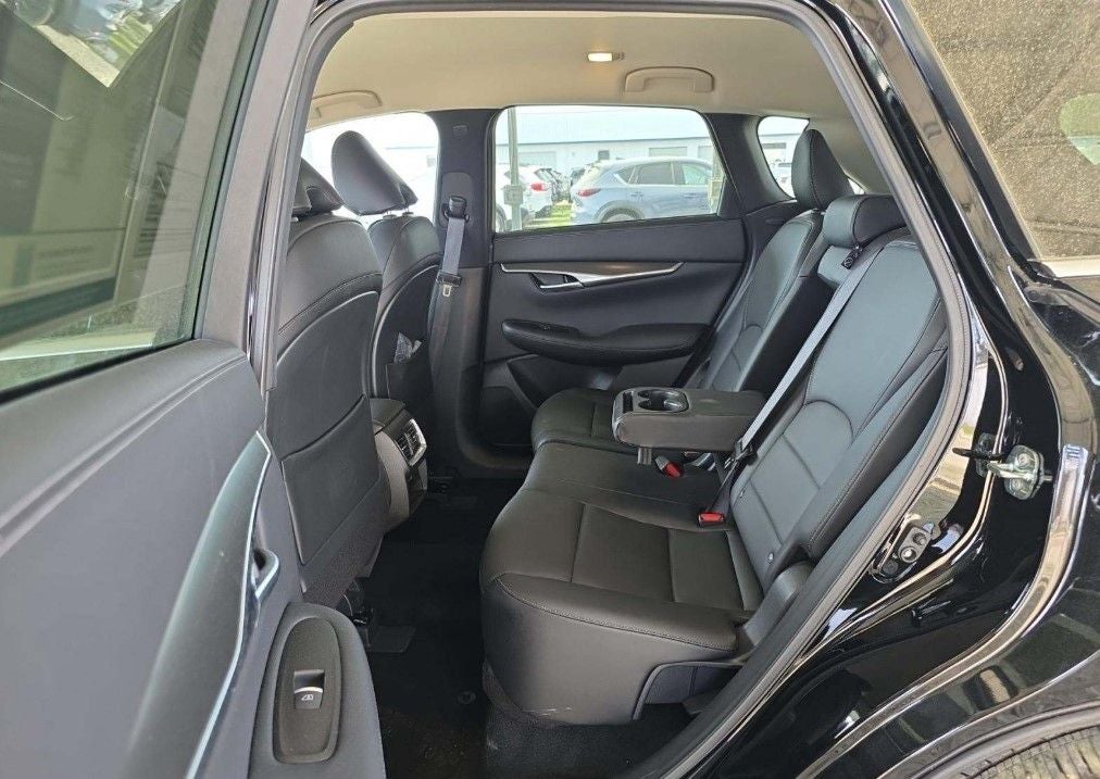 2025 INFINITI QX50 PURE