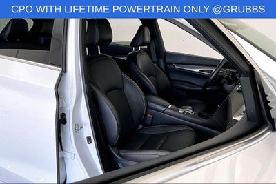 2023 INFINITI QX50 LUXE