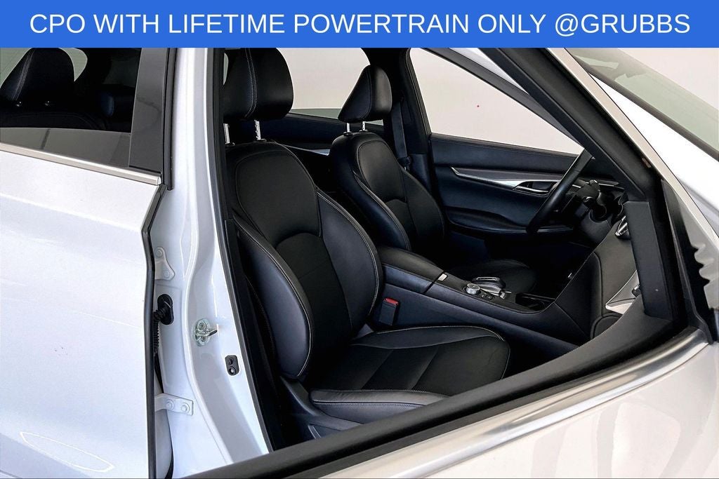 2023 INFINITI QX50 LUXE