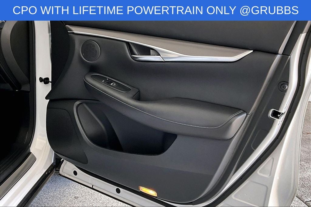 2023 INFINITI QX50 LUXE