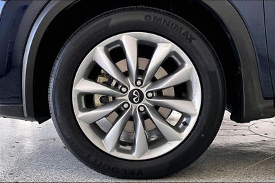 2022 INFINITI QX50 LUXE