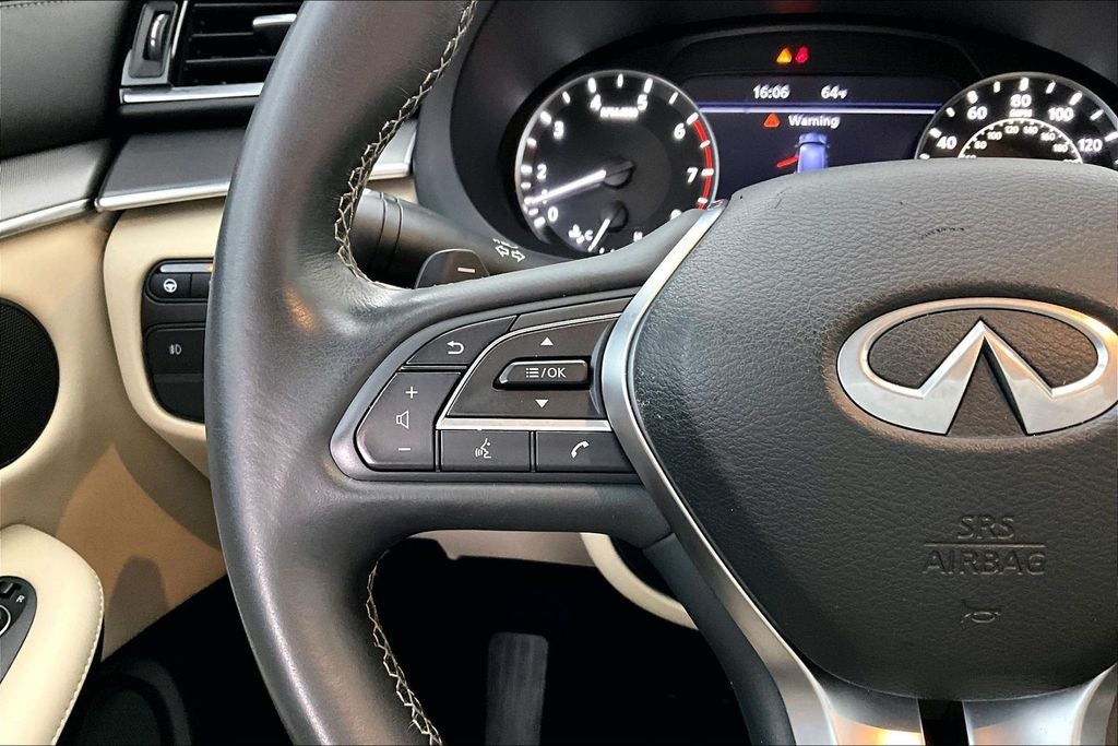 2022 INFINITI QX50 LUXE