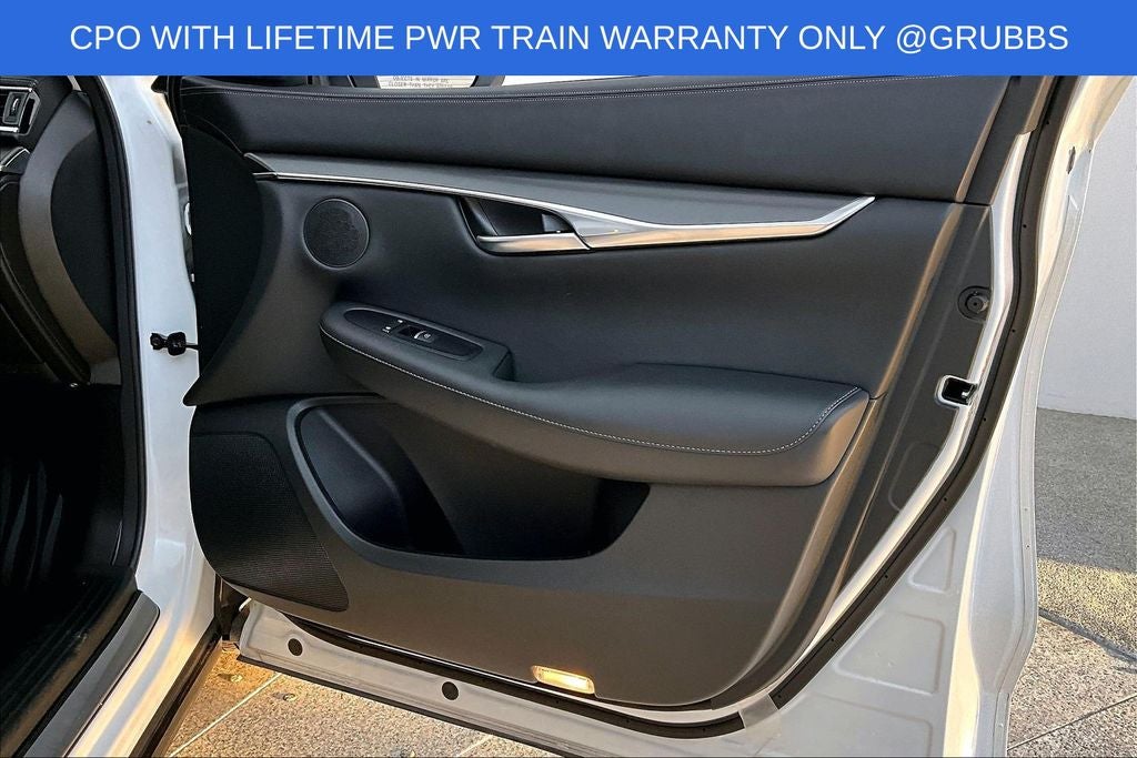 2025 INFINITI QX50 LUXE