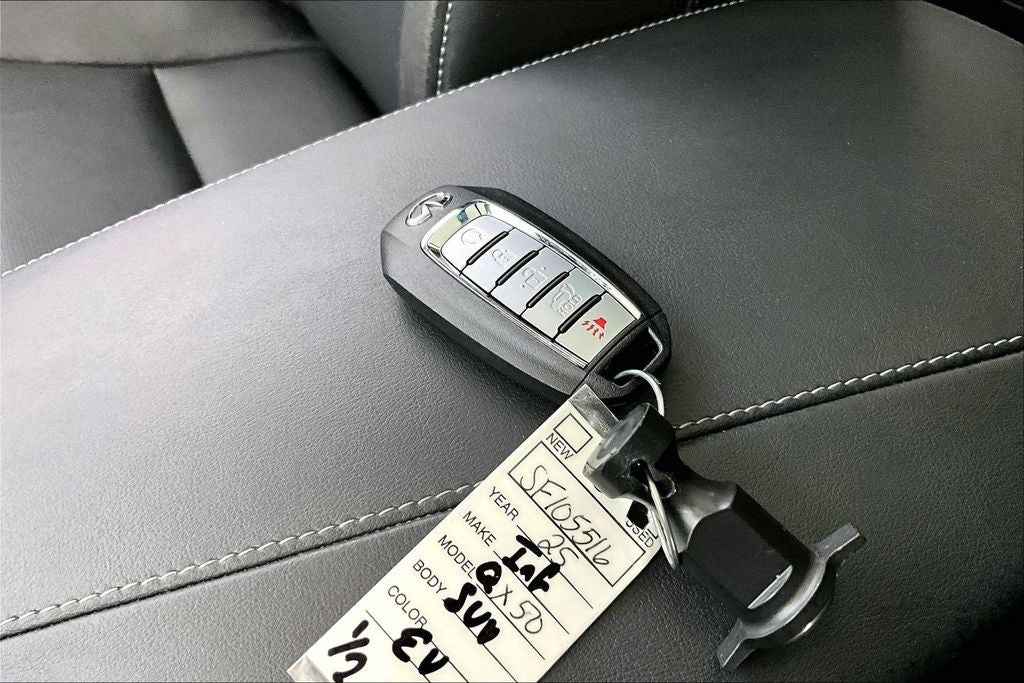 2025 INFINITI QX50 LUXE