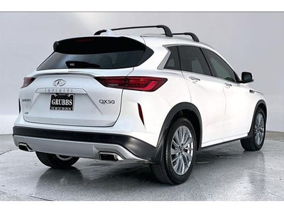2025 INFINITI QX50 LUXE