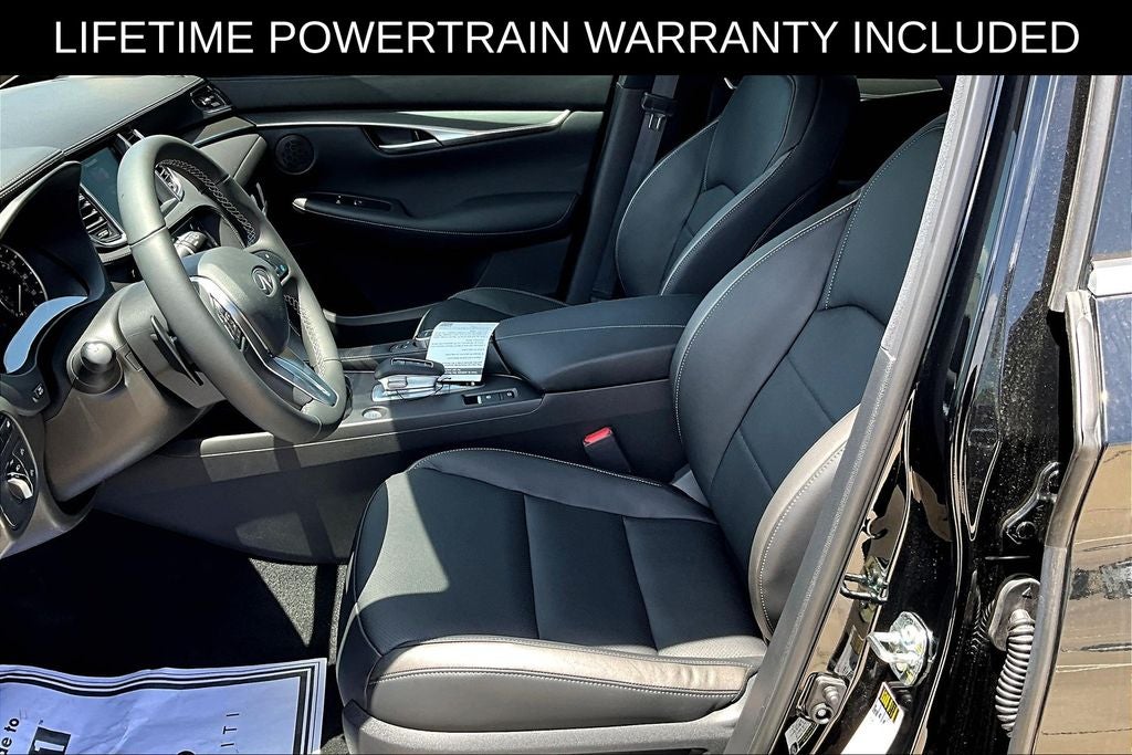 2025 INFINITI QX50 LUXE