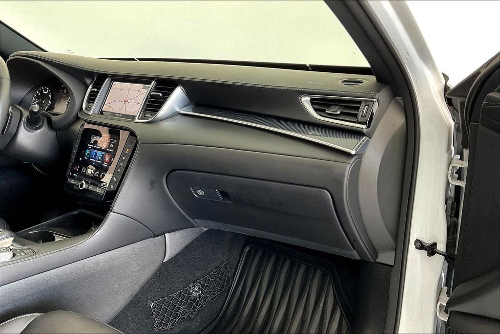 2023 INFINITI QX50 SPORT