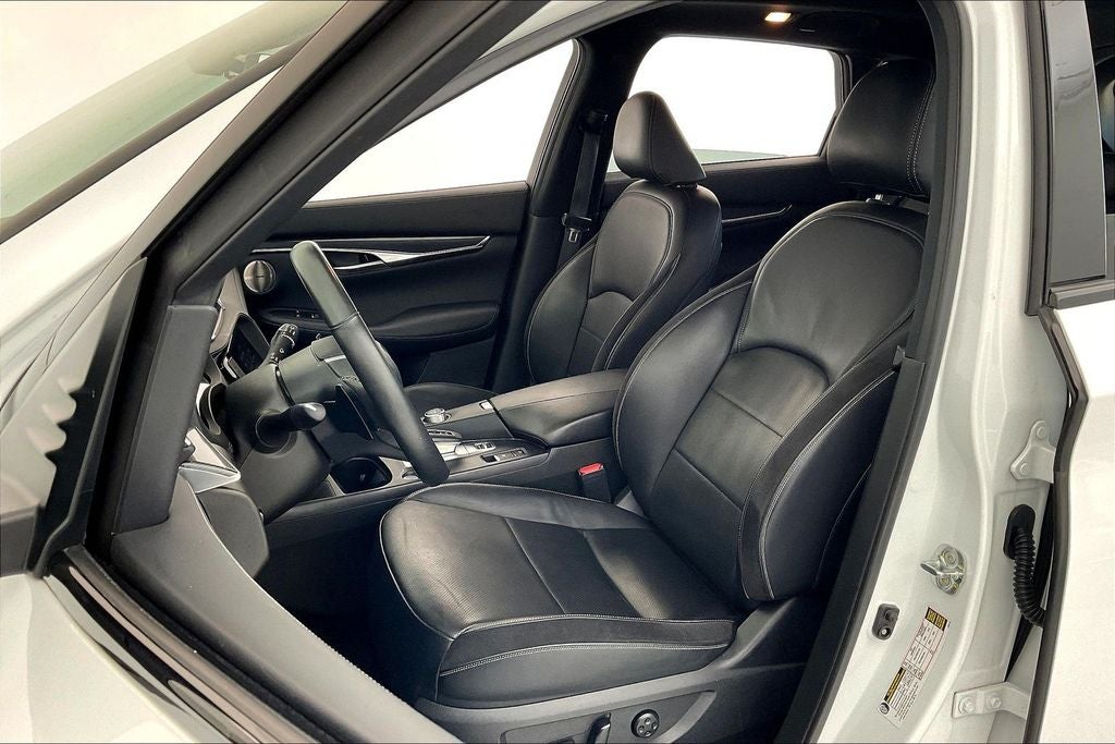 2023 INFINITI QX50 SPORT