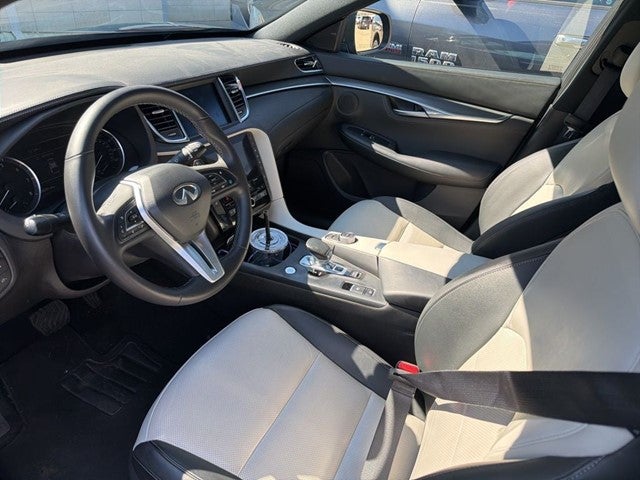 2023 INFINITI QX55 LUXE