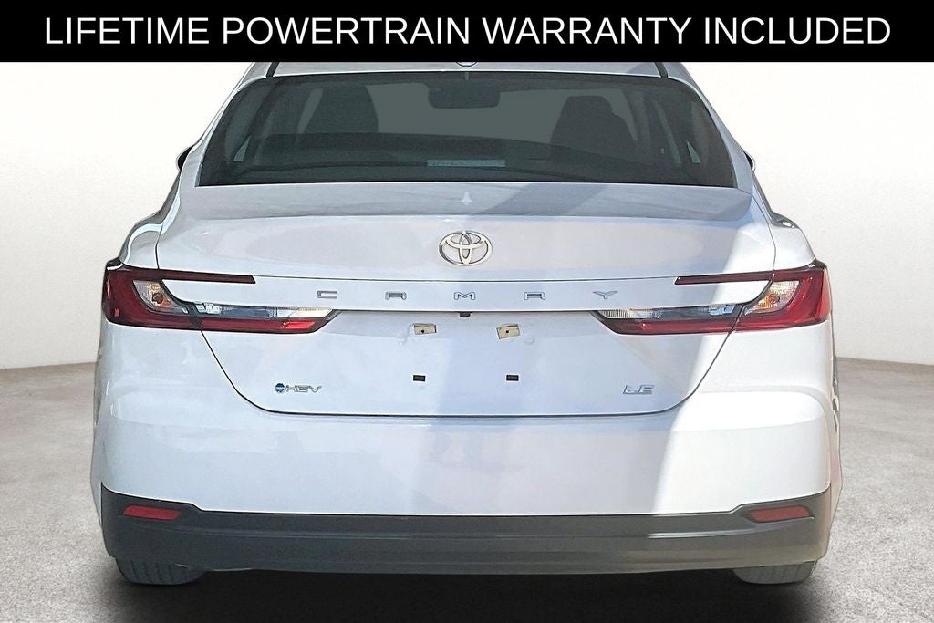 2025 Toyota Camry LE