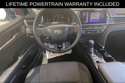 2025 Toyota Camry LE