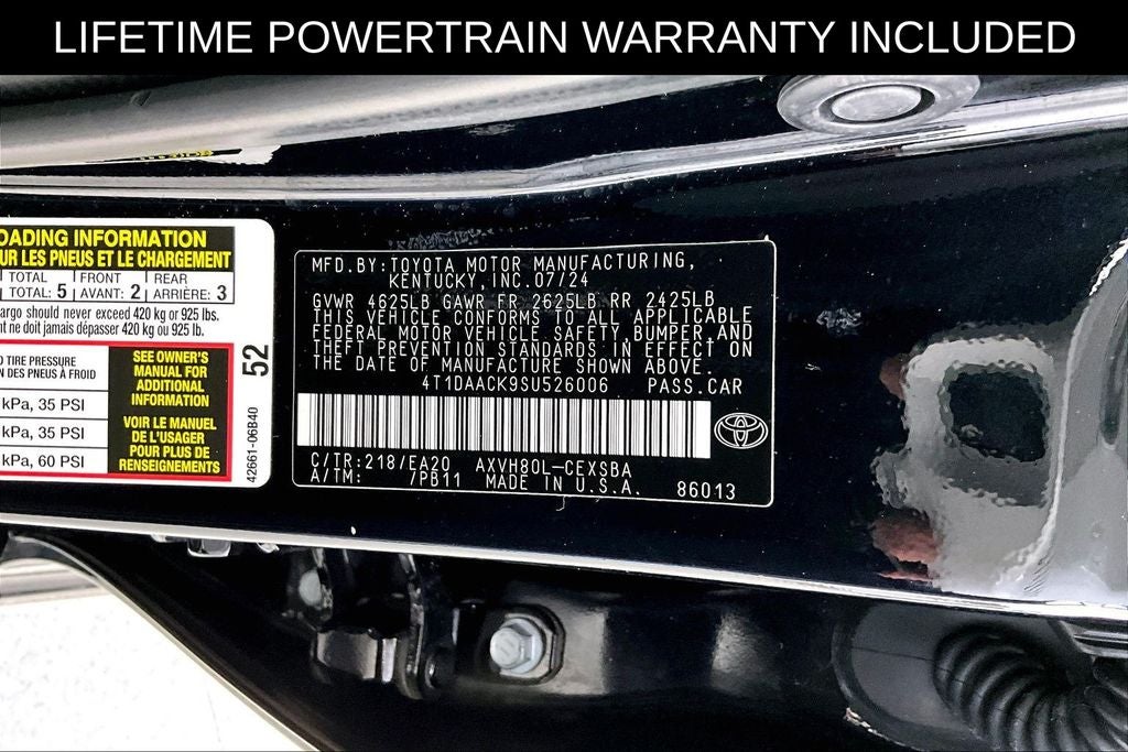 2025 Toyota Camry SE