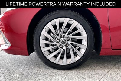 2025 Lexus ES 300h Luxury