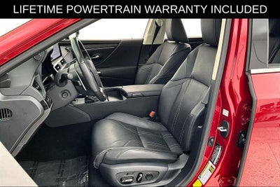 2025 Lexus ES 300h Luxury