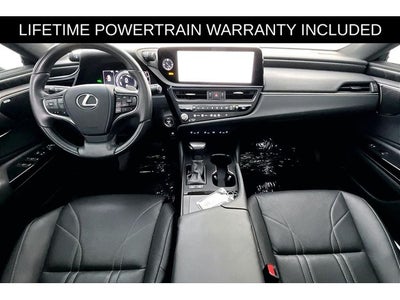2025 Lexus ES 300h Luxury