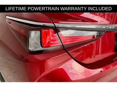 2025 Lexus ES 300h Luxury