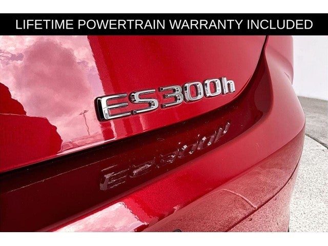 2025 Lexus ES 300h Luxury
