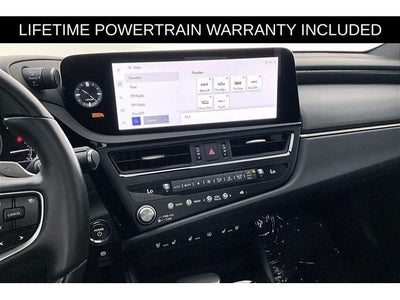 2025 Lexus ES 300h Luxury