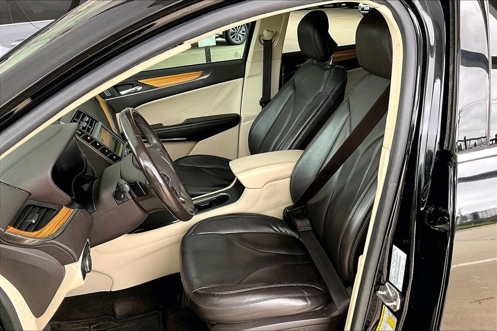 2016 Lincoln MKC Select