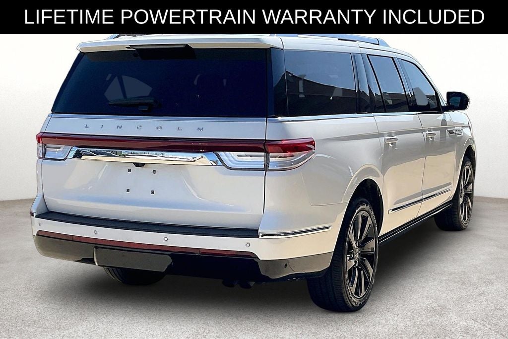 2022 Lincoln Navigator L Reserve
