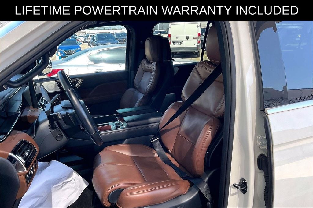 2022 Lincoln Navigator L Reserve