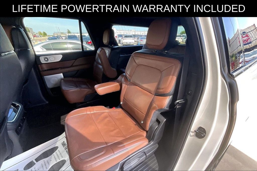 2022 Lincoln Navigator L Reserve