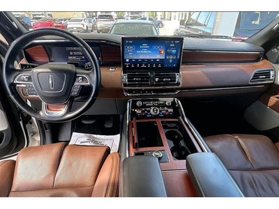 2022 Lincoln Navigator L Reserve