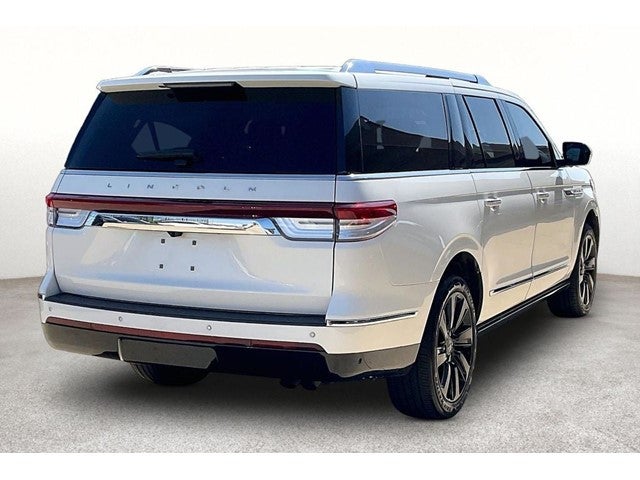 2022 Lincoln Navigator L Reserve