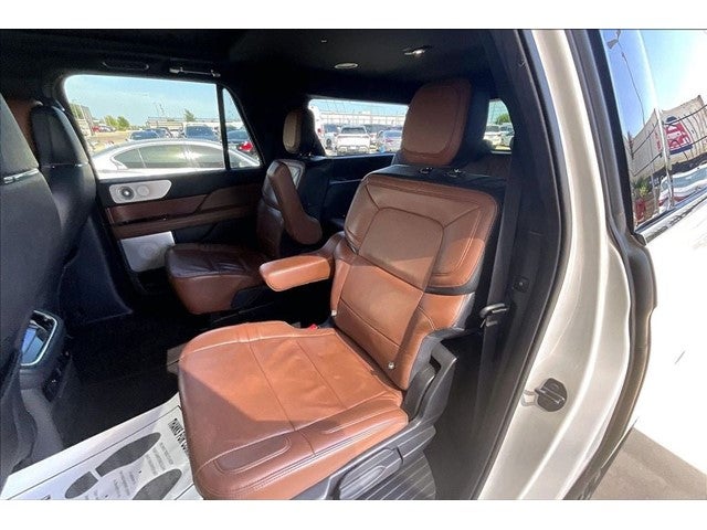 2022 Lincoln Navigator L Reserve