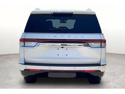 2022 Lincoln Navigator L Reserve