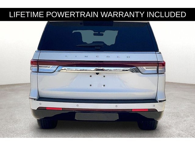 2022 Lincoln Navigator L Reserve