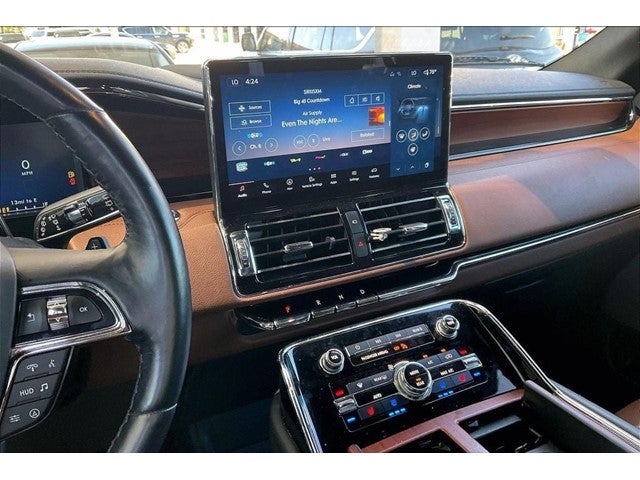 2022 Lincoln Navigator L Reserve