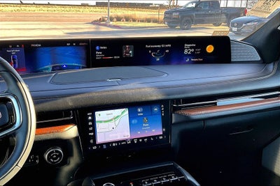 2025 Lincoln Navigator L Black Label