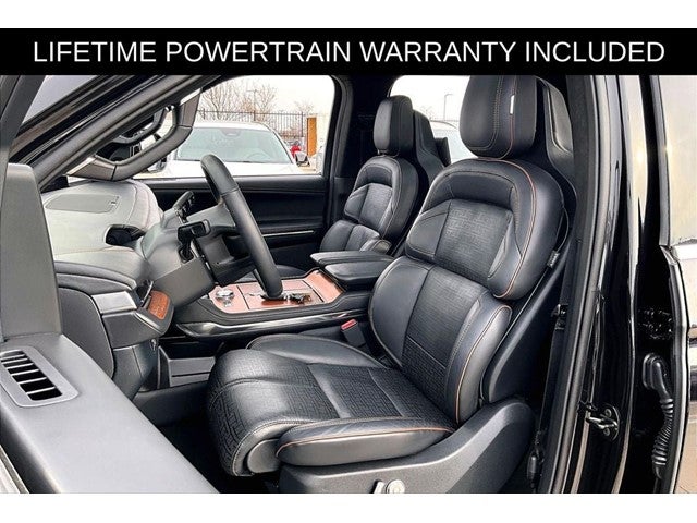 2025 Lincoln Navigator L Black Label