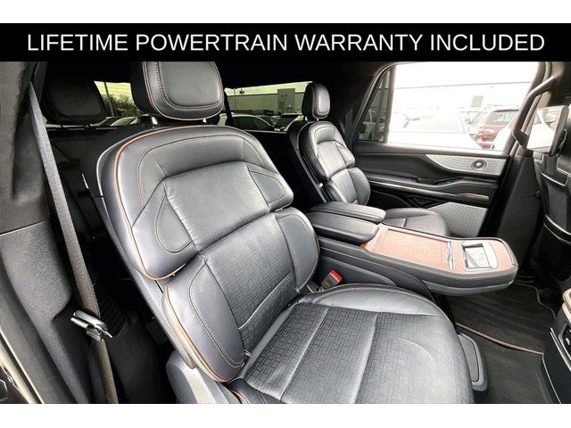 2025 Lincoln Navigator L Black Label