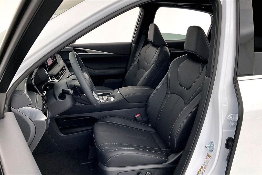 2027 INFINITI QX65 LUXE