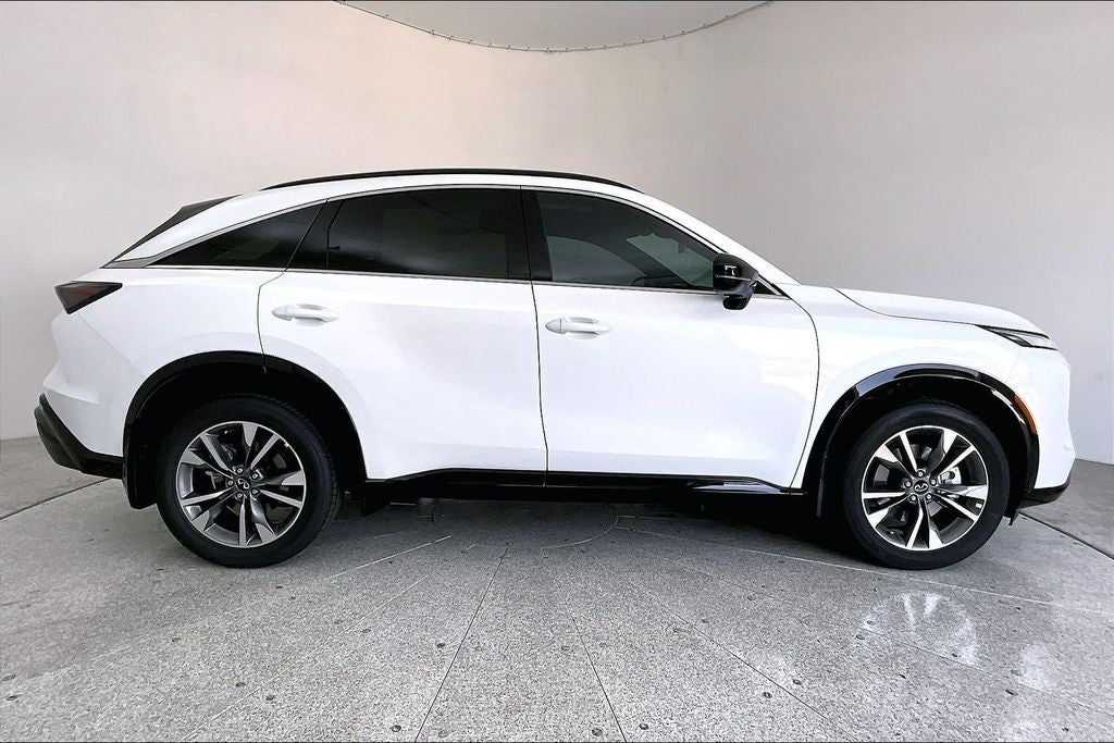 2027 INFINITI QX65 LUXE