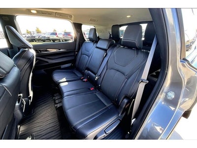 2025 INFINITI QX60 PURE