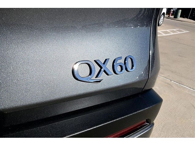 2025 INFINITI QX60 PURE
