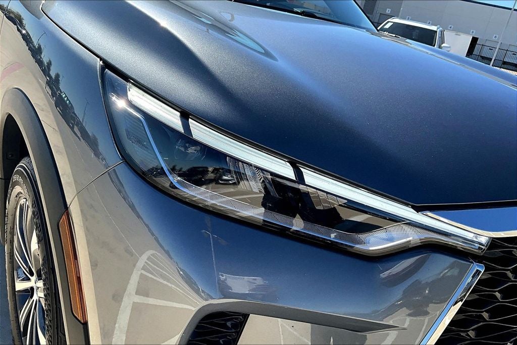 2025 INFINITI QX60 PURE