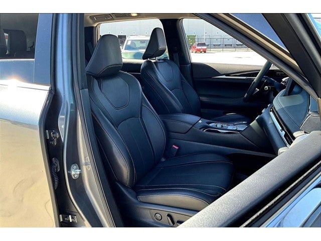 2025 INFINITI QX60 PURE