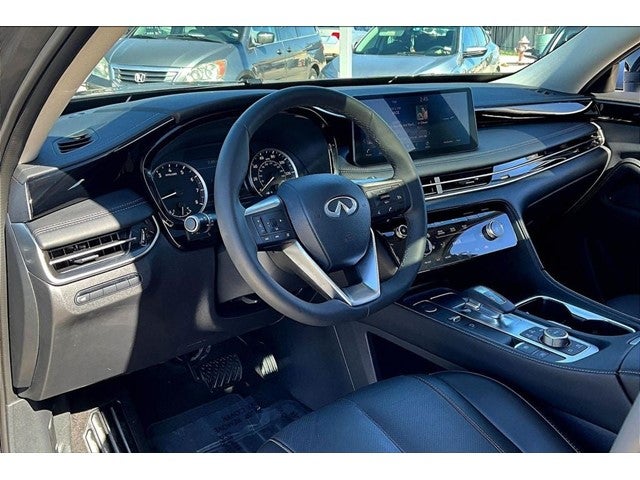 2025 INFINITI QX60 PURE