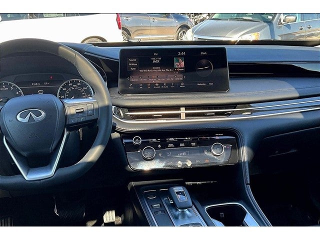 2025 INFINITI QX60 PURE