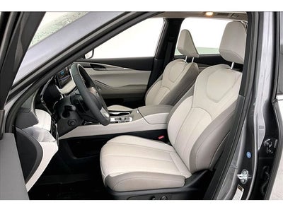 2027 INFINITI QX60 LUXE