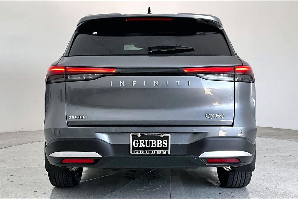 2027 INFINITI QX60 LUXE