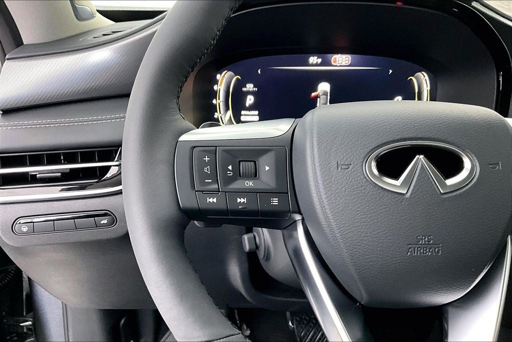 2027 INFINITI QX60 LUXE