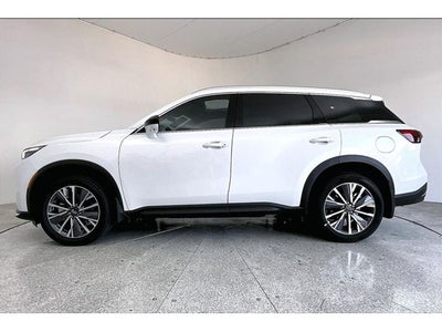 2027 INFINITI QX60 LUXE
